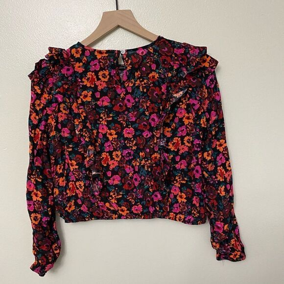 Wild Fable Floral Top - Picture 6 of 9